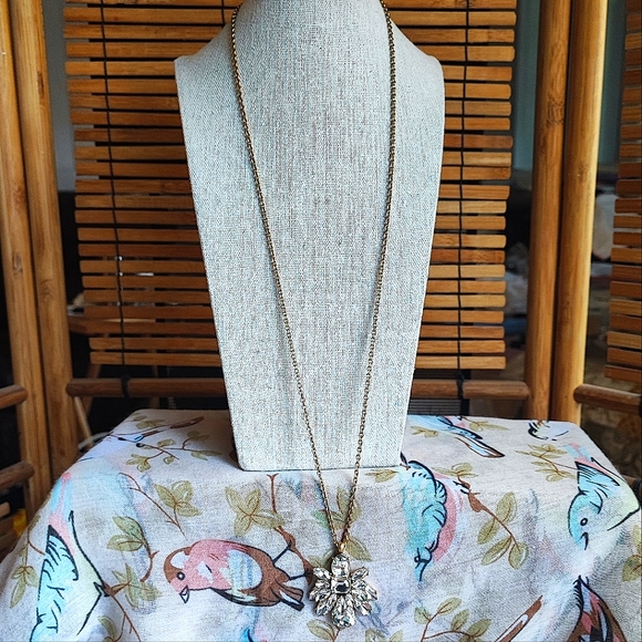 J. Crew Bling Marquis Teardrop Emerald Crystal Clear Stones Statement Necklace - Picture 2 of 9